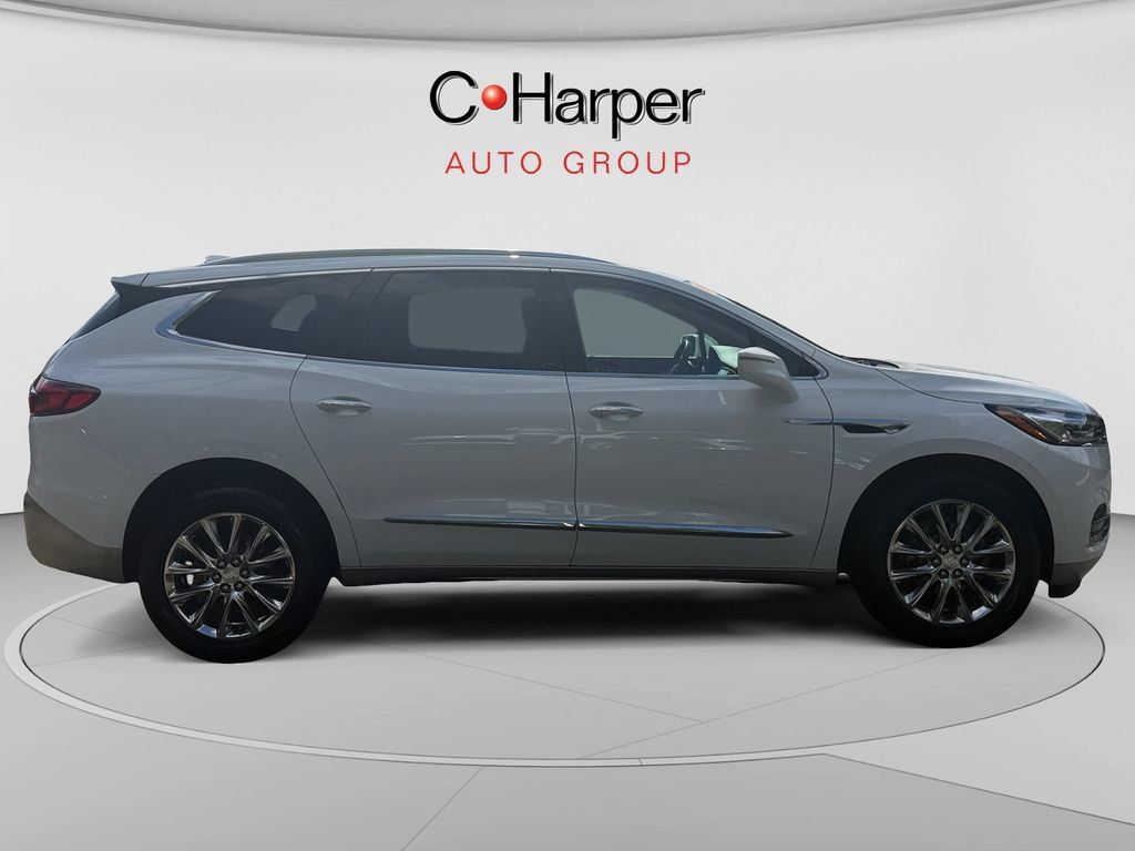 Used 2020 Buick Enclave Premium w/ Sun and Sites Package AWD/4WD image 2