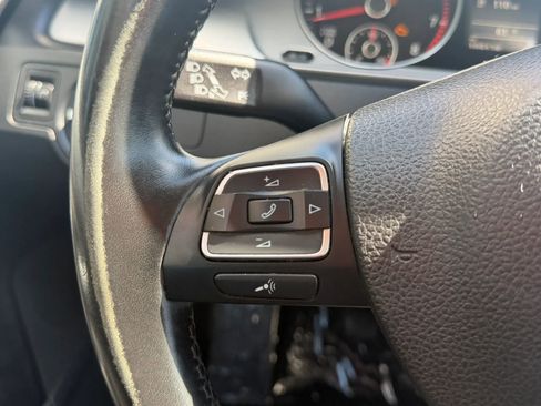 Used 2013 Volkswagen CC Sport FWD image 21