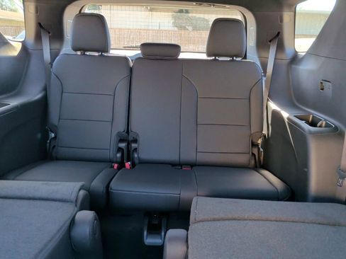 New 2026 Chevrolet Traverse LT image 39