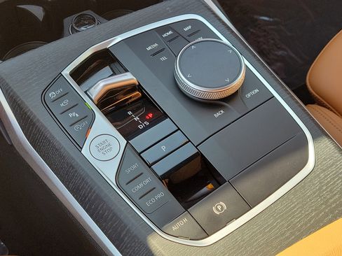 Used 2025 BMW 330i Sedan RWD image 25