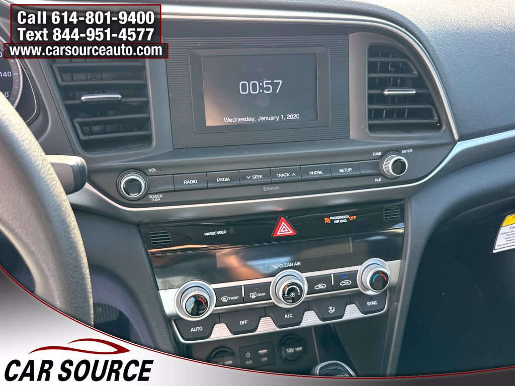 Used 2020 Hyundai Elantra SE w/ Cargo Package (C1) FWD image 24