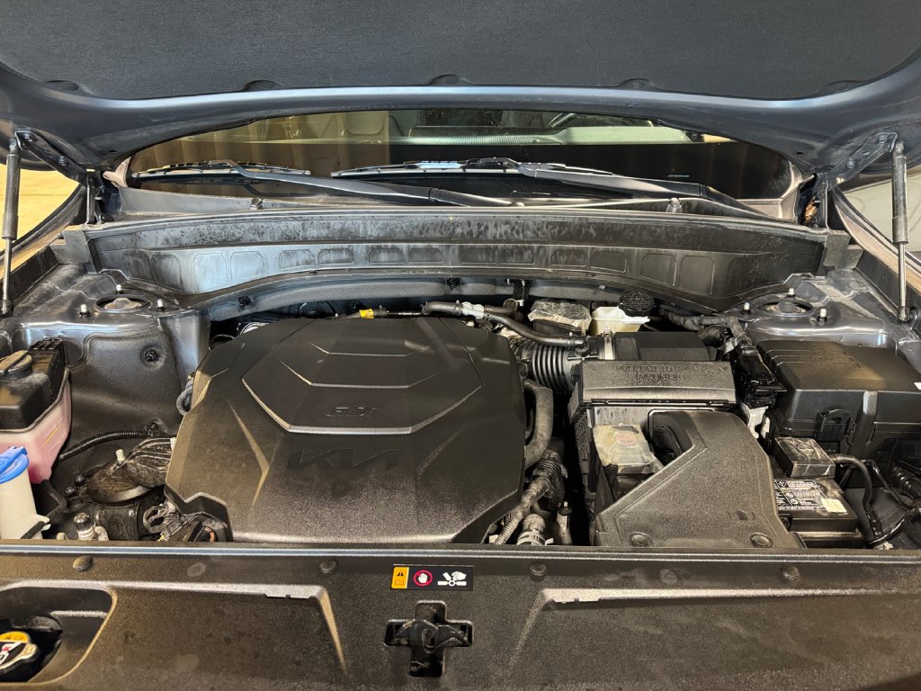 Certified 2024 Kia Telluride EX FWD image 27