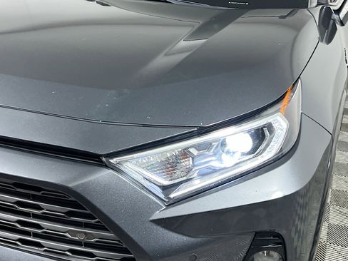 Used 2020 Toyota RAV4 XSE AWD/4WD image 12