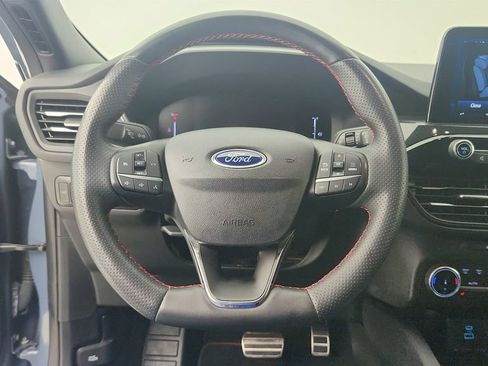 Used 2023 Ford Escape ST-Line Select AWD/4WD image 13