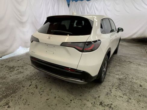 Certified 2025 Honda HR-V EX-L image 7
