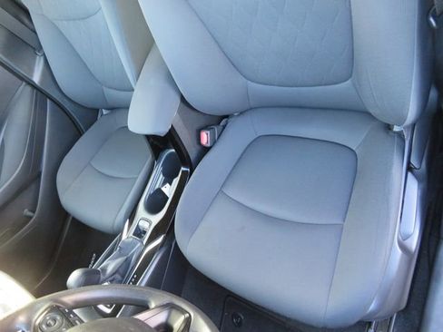 Certified 2021 Toyota Corolla LE w/ Protection Package (TMS) image 17