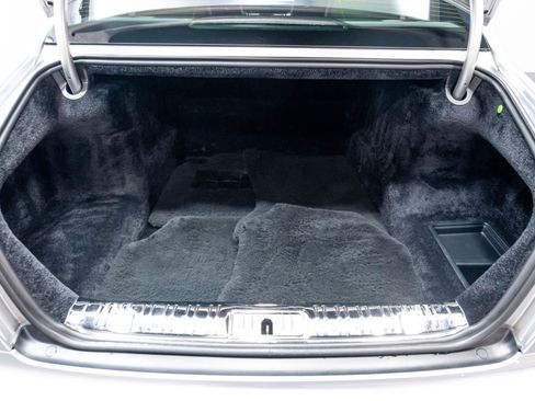 Used 2012 Rolls-Royce Ghost RWD image 61