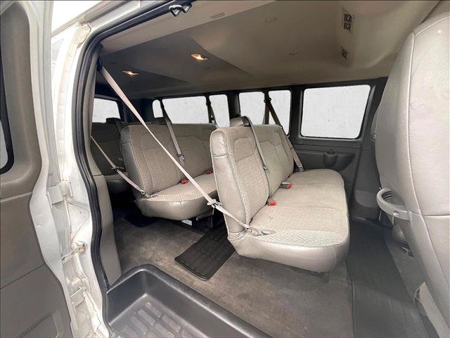 Used 2018 Chevrolet Express 3500 LT w/ LT Preferred Equipment Group RWD image 26