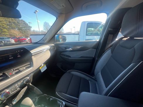 New 2026 Chevrolet TrailBlazer LT w/ Driver Confidence Package image 12
