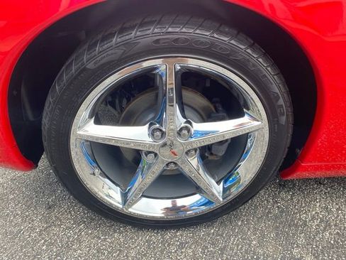 Used 2013 Chevrolet Corvette Coupe RWD image 10