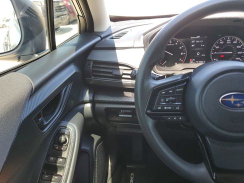Used 2024 Subaru Crosstrek 2.0i Premium AWD/4WD image 18
