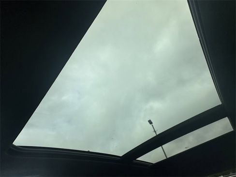 Used 2022 Ford Edge ST w/ Equipment Group 401A image 30