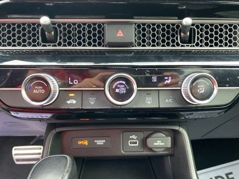 Used 2023 Honda Civic Sport image 13