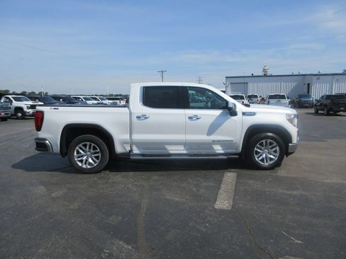 Used 2019 GMC Sierra 1500 SLT w/ SLT Premium Package AWD/4WD image 2