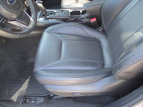 Used 2019 Subaru Impreza 2.0i Limited w/ Popular Package #1 AWD/4WD image 5