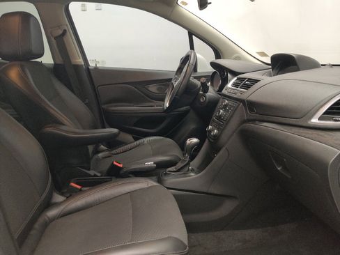 Used 2014 Buick Encore FWD image 21