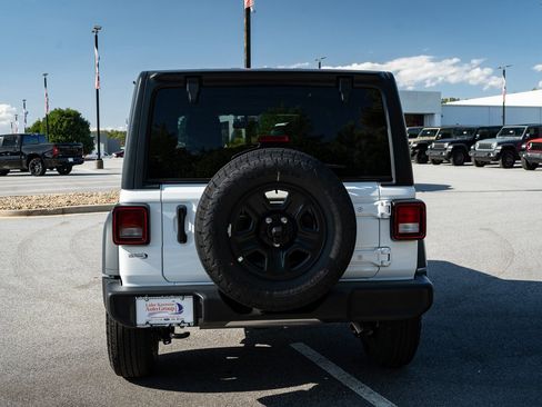 New 2026 Jeep Wrangler Unlimited Sport AWD/4WD image 8