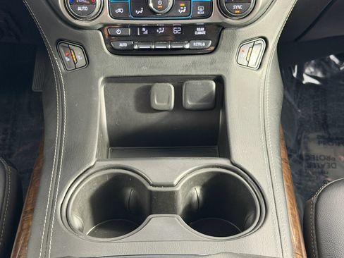 Used 2019 Chevrolet Tahoe LT AWD/4WD image 32