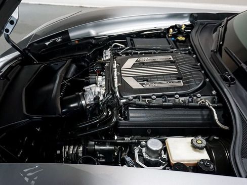 Used 2016 Chevrolet Corvette Z06 w/ 3LZ Preferred Equipment Group RWD image 13