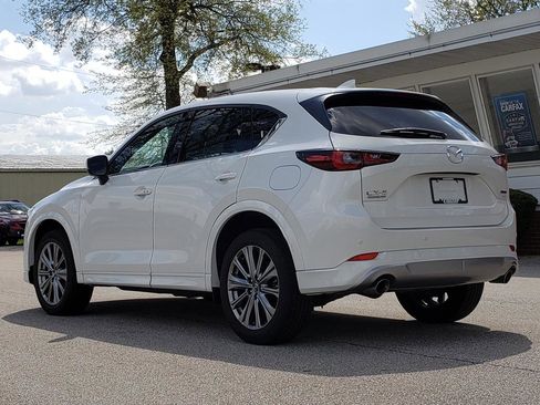 Used 2024 MAZDA CX-5 Signature AWD/4WD image 3