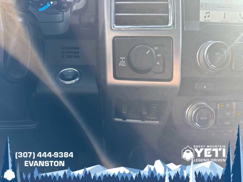 Used 2017 Ford F350 Platinum w/ Platinum Ultimate Package image 30