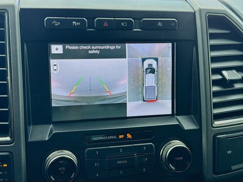 Used 2018 Ford F150 Raptor w/ Equipment Group 802A Luxury image 10