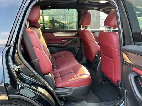 Certified 2025 MAZDA CX-70 3.3 Turbo S w/ Premium Package image 14