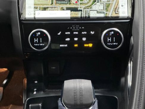 Used 2021 Jaguar E-PACE SE image 16