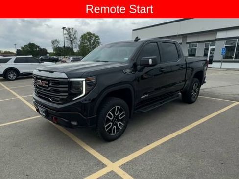 Used 2024 GMC Sierra 1500 AT4 w/ Technology Package image 4