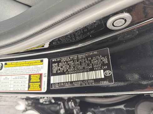 Used 2025 Toyota Camry LE image 23