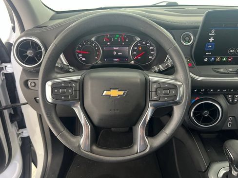 Used 2023 Chevrolet Blazer LT w/ Convenience Package FWD image 11