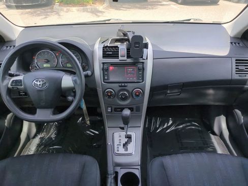 Used 2013 Toyota Corolla S FWD image 13