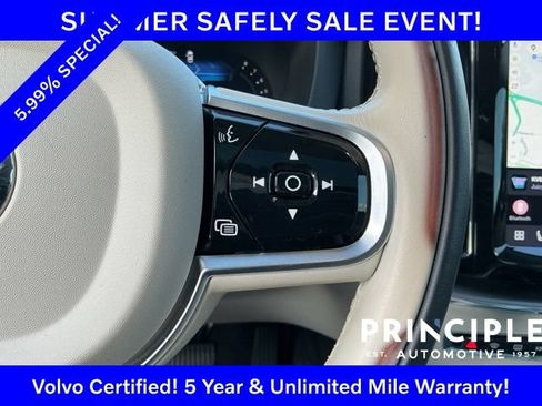 Certified 2025 Volvo XC60 B5 Core AWD/4WD image 24