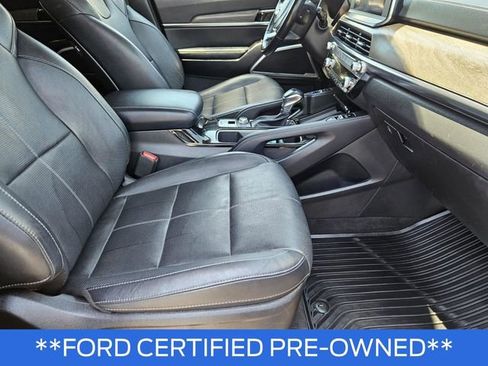 Used 2020 Kia Telluride EX AWD/4WD image 16