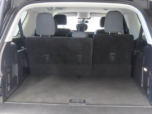 Used 2025 Ford Expedition Max Active RWD image 16
