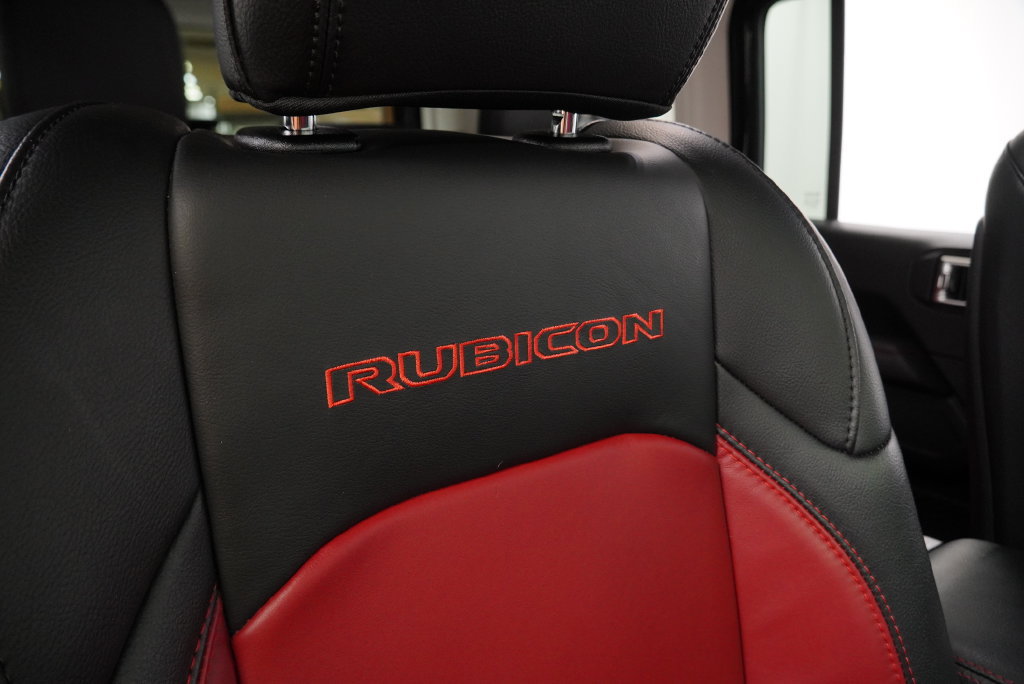 Used 2023 Jeep Wrangler Unlimited Rubicon 4xe AWD/4WD image 43