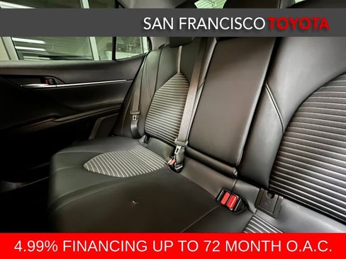 Certified 2021 Toyota Camry SE image 16