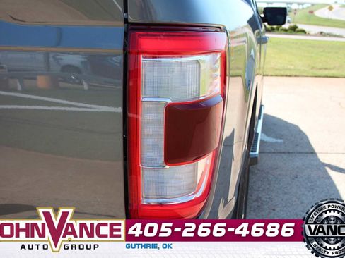 Used 2022 Ford F150 Lariat w/ Trailer Tow Package AWD/4WD image 12