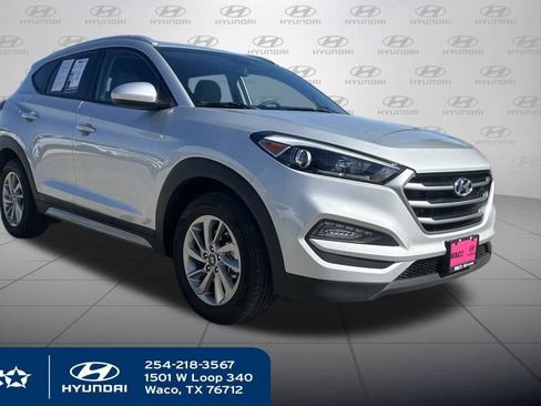 Used 2017 Hyundai Tucson SE image 3