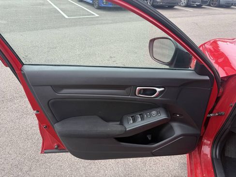 Used 2022 Honda Civic Sport image 17
