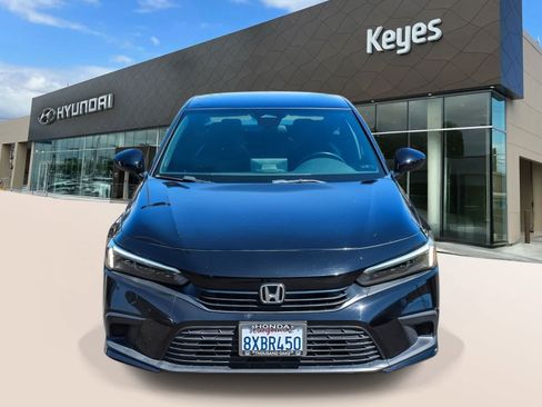 Used 2022 Honda Civic Sport image 2