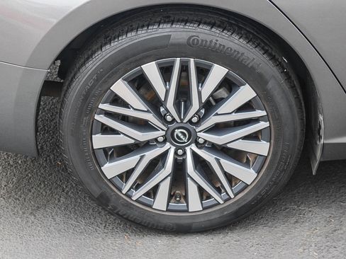 Used 2023 Nissan Altima 2.5 SV image 12