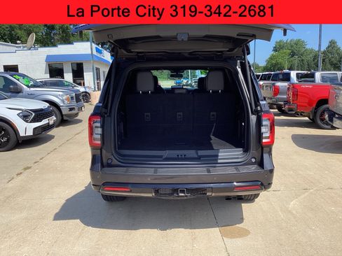 Used 2022 Ford Expedition Limited AWD/4WD image 26