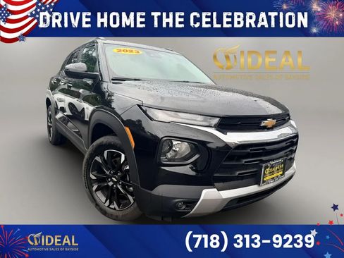 Used 2023 Chevrolet TrailBlazer LT w/ Convenience Package AWD/4WD image 1
