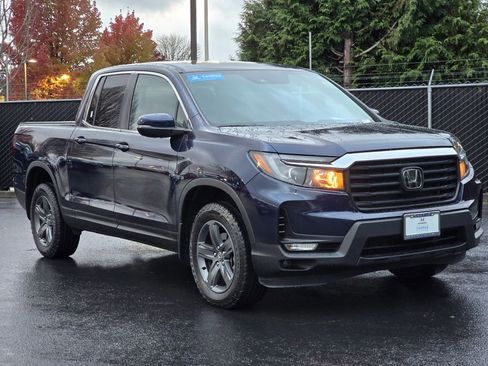 Certified 2023 Honda Ridgeline RTL image 3