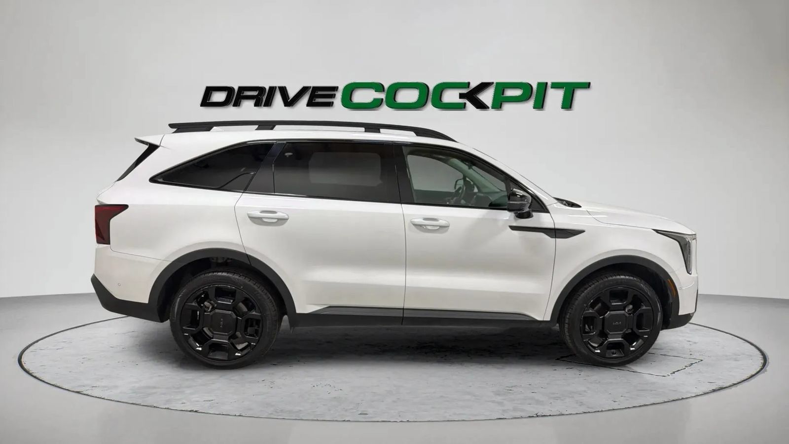 Used 2025 Kia Sorento SX AWD/4WD image 8