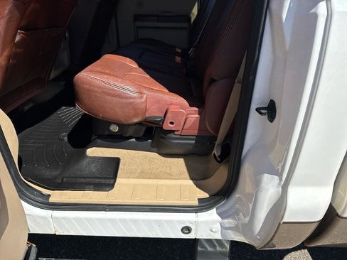 Used 2011 Ford F350 King Ranch w/ King Ranch w/Chrome Pkg AWD/4WD image 23