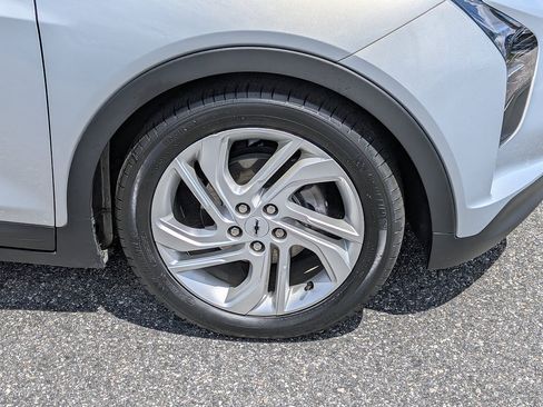Certified 2023 Chevrolet Bolt LT w/ Driver Confidence Package FWD image 58