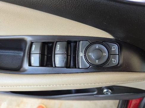 Used 2020 Buick Enclave Essence FWD image 53