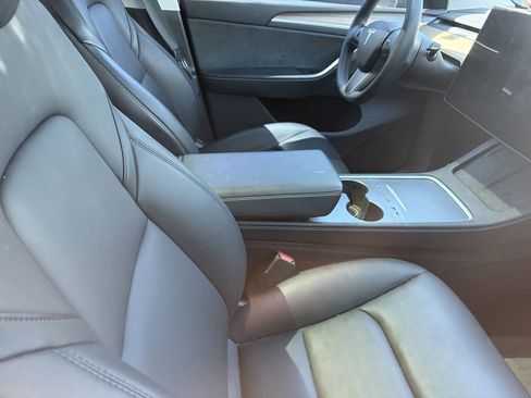 Used 2023 Tesla Model Y Long Range AWD/4WD image 10